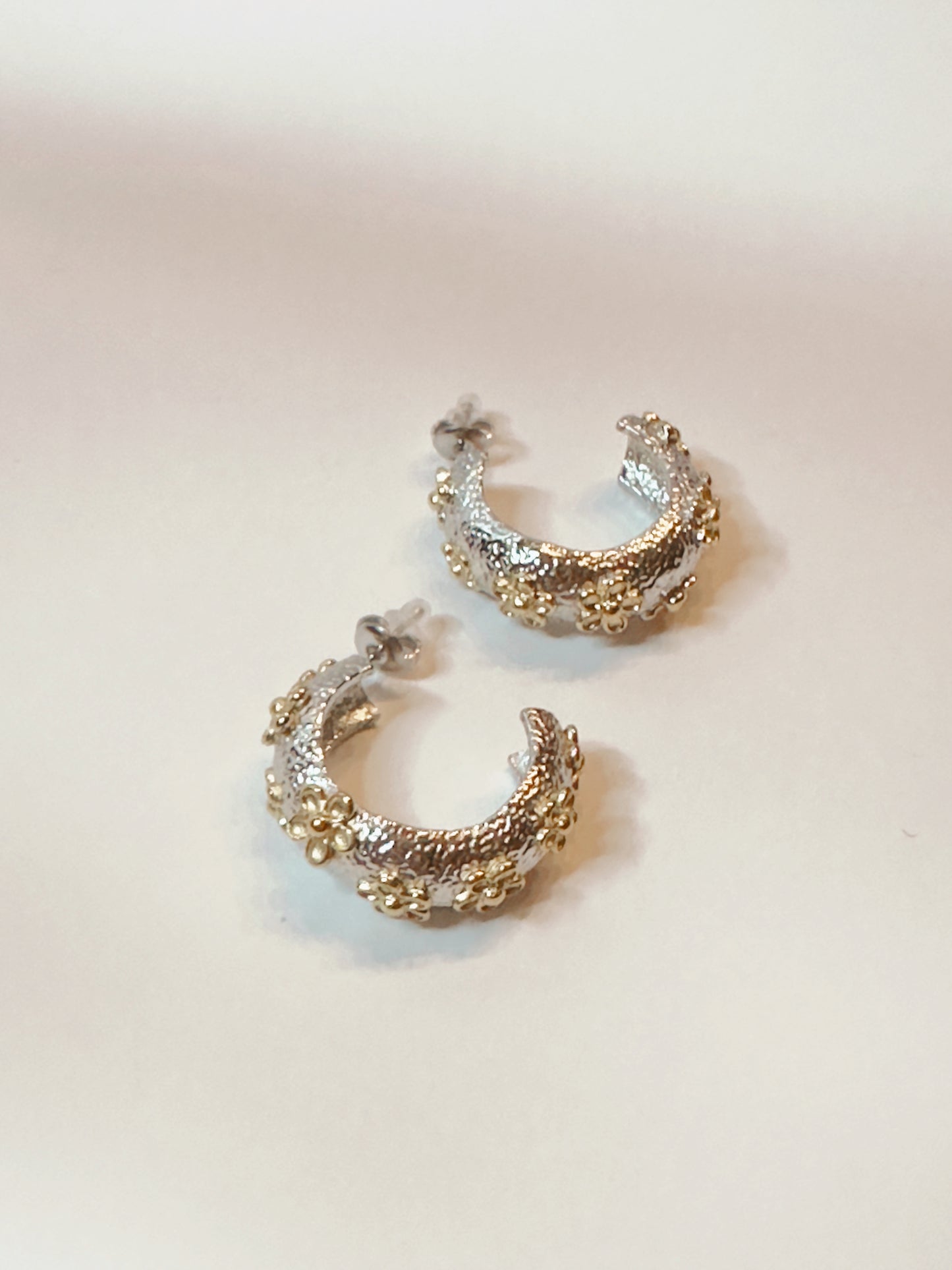 Organic Two-Toned Floral Chunky Hoop Earrings