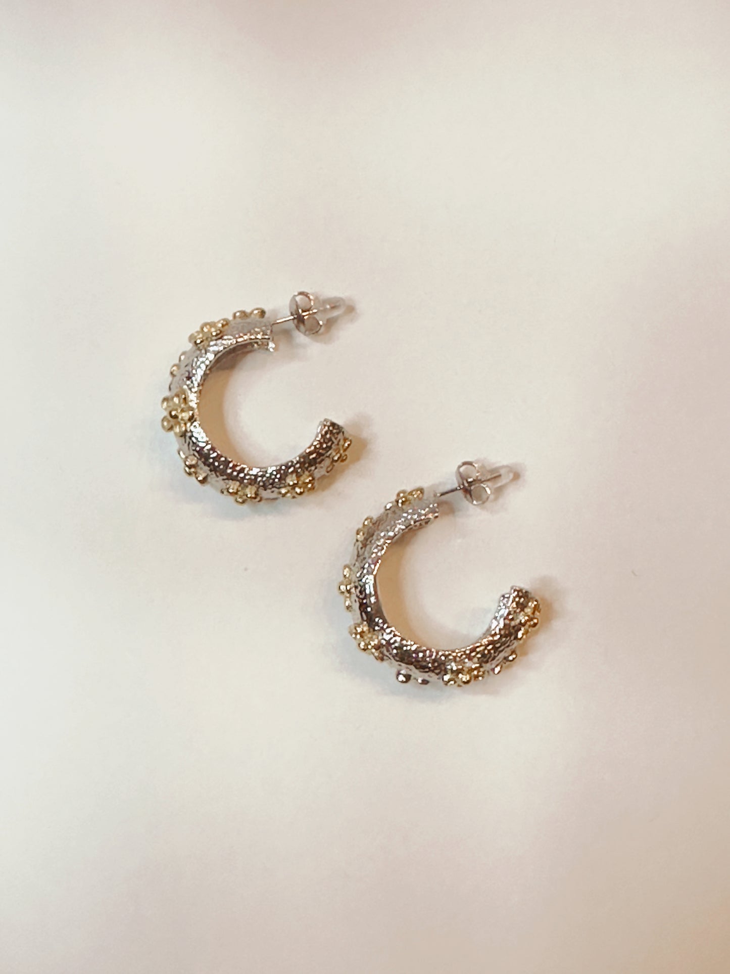 Organic Two-Toned Floral Chunky Hoop Earrings