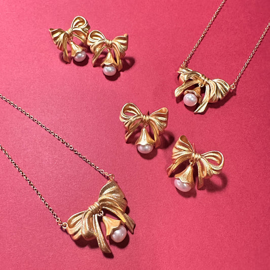 Pearl Bell Bows