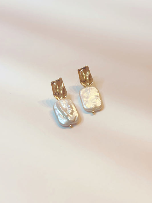Freshwater Pearl Drop Earrings