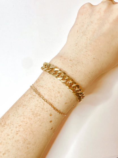 Golden Tides Shell Bracelet